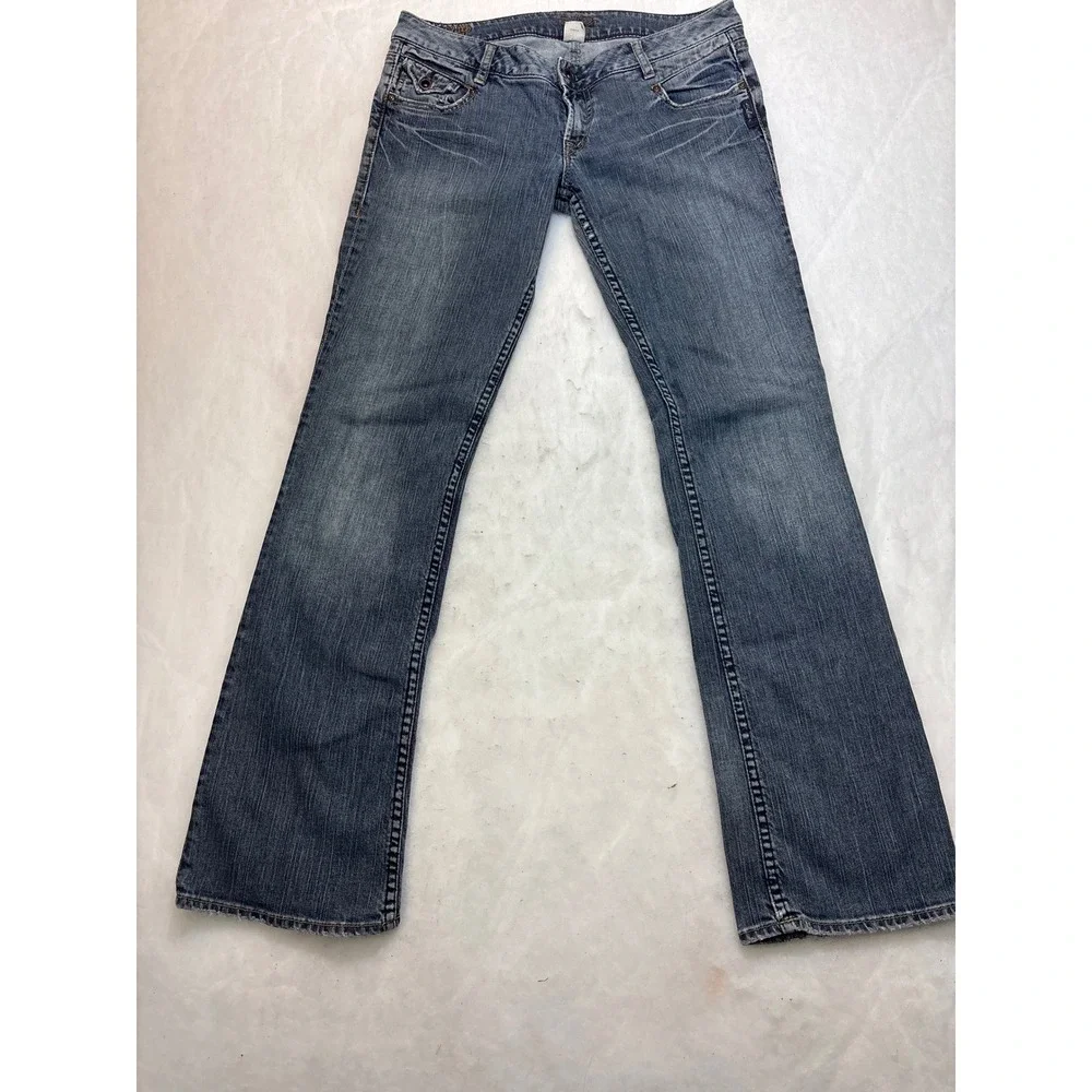 Silver Jeans Co Bootcut‎ Flare Jeans Blue Wash Distressed Frayed Hem Size 31 - Picture 2 of 11